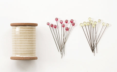 Cohana [Winter Limited Edition 2024] Hasami Magnetic Pin Holder and Sewing Pins Set KANTSUBAKI