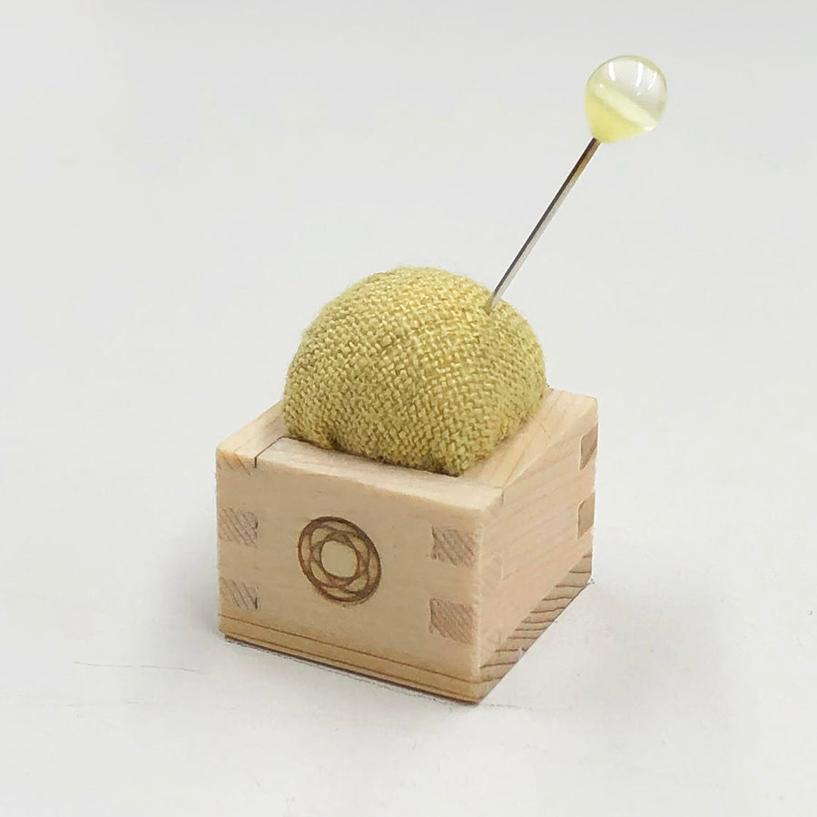 cohana-pin-cushion-mini-masu-yello