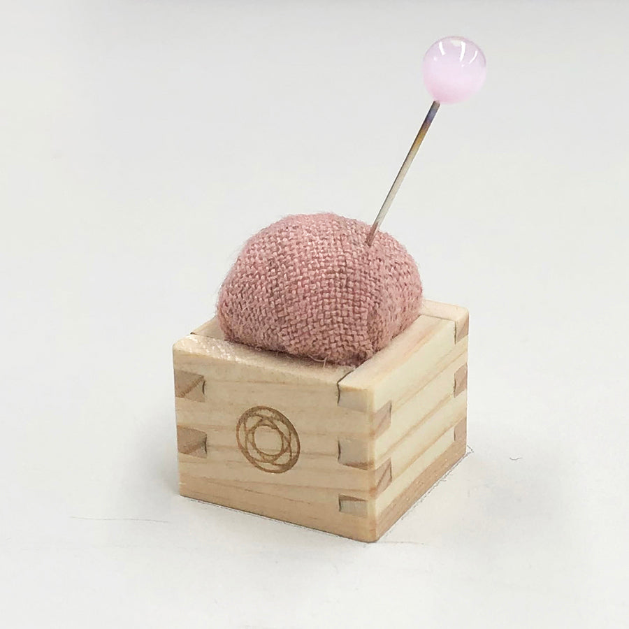 cohana-pin-cushion-mini-masu-pink